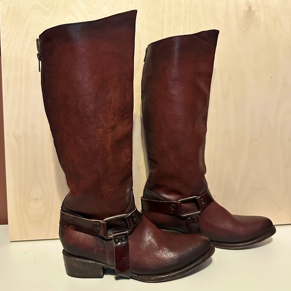 Freebird by Steven Philly knee high riding boot in rust color - Picture 1 of 10